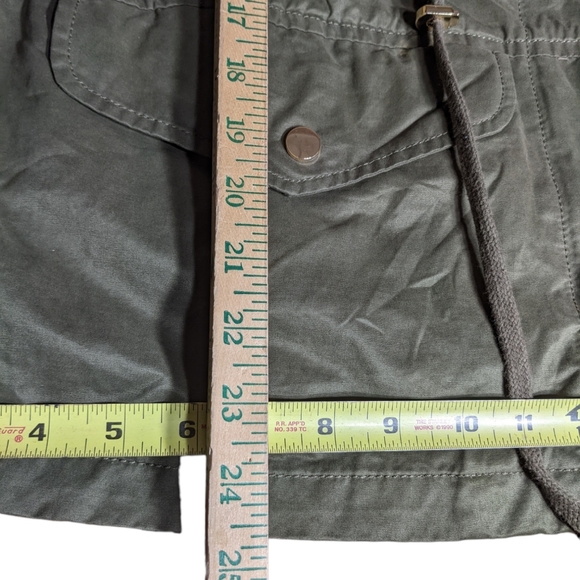 H&M Jackets & Coats Utility Pocket Jacket 6 Oversize Adjustable Barn Coat Military Army